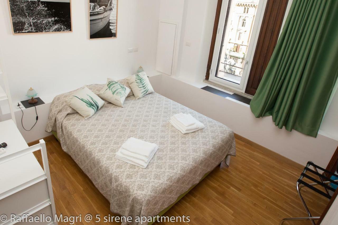 5 Sirene Bed & Breakfast Наполи Екстериор снимка